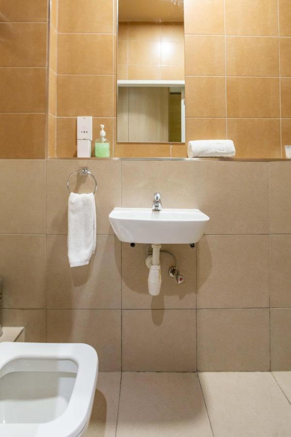 Kozi Nairobi Airport Hotel 4*